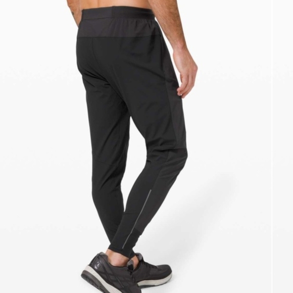 Lululemon Surge Hybrid Jogger Black Pants Mens Reflective Size Medium - Picture 3 of 12